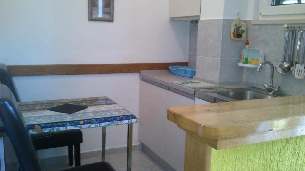 Rooms & Studio Villa Tatjana Supetar Rum bild