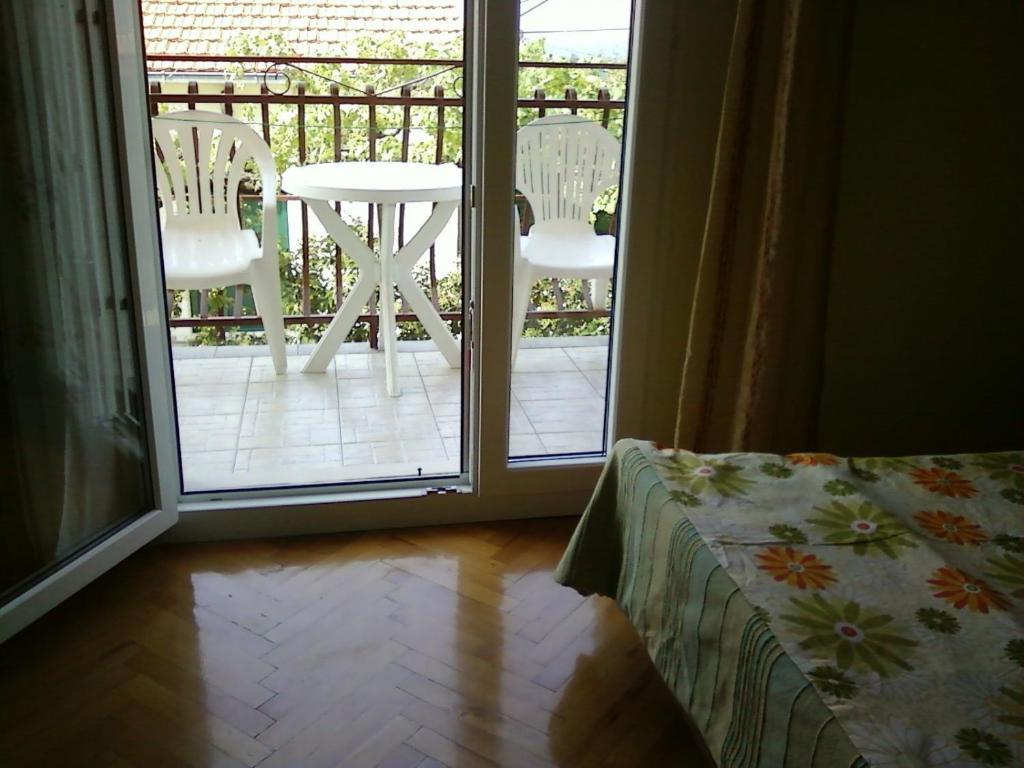 Rooms & Studio Villa Tatjana Supetar Exteriör bild